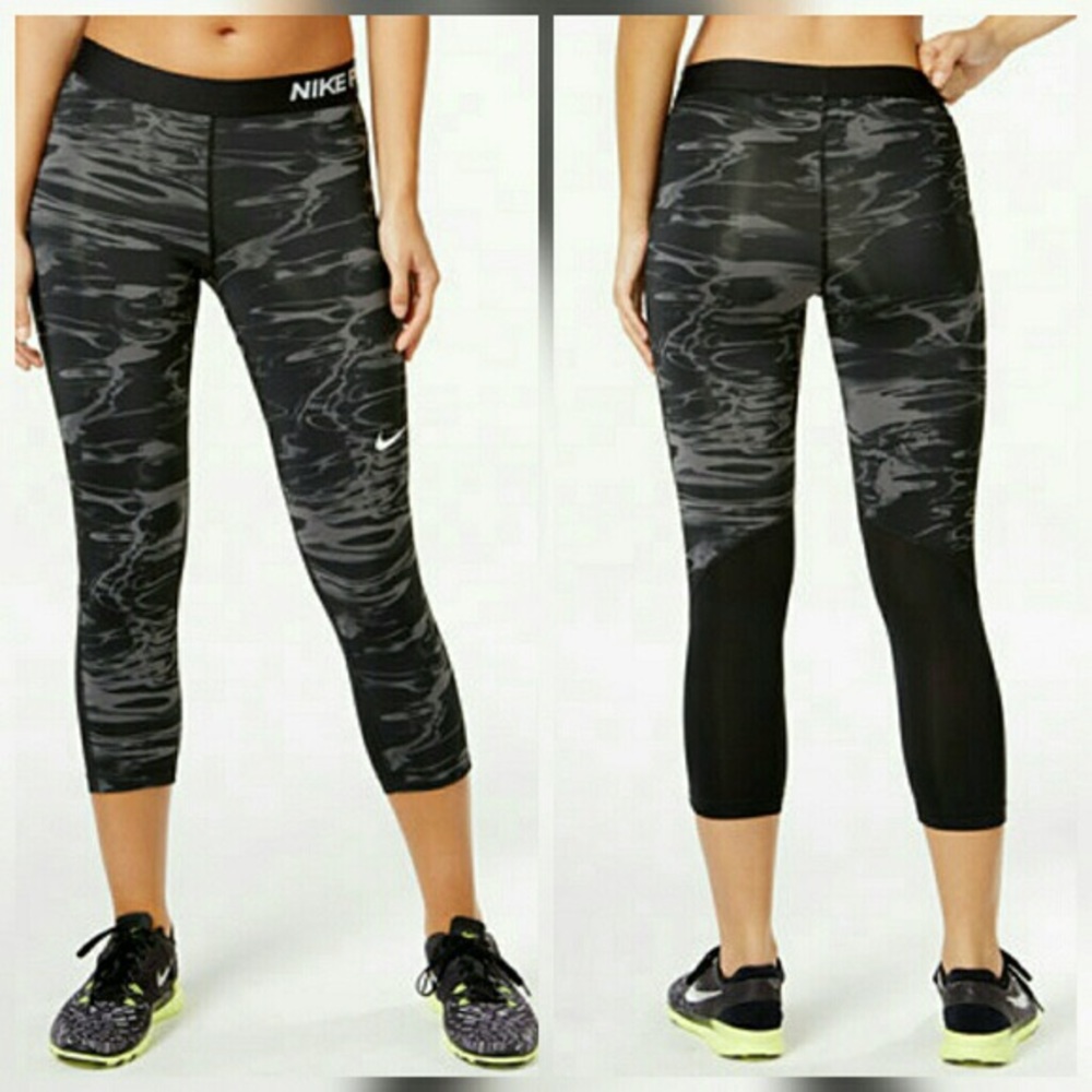 Nike Pro Water colored cropped tight Leggings S